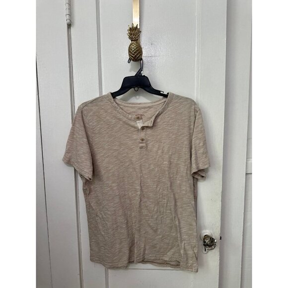 Merona men’s size large tan T-shirt - Picture 1 of 8